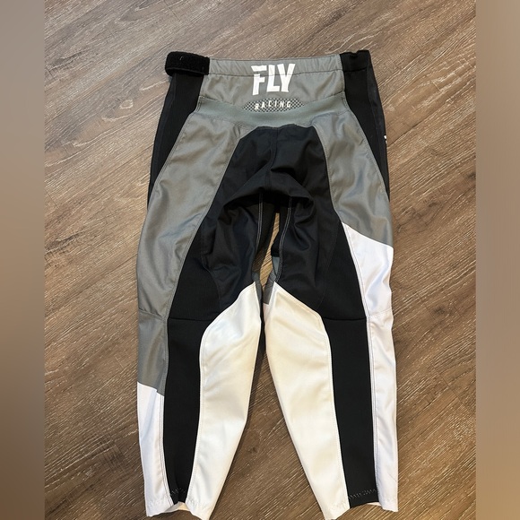 Fly Racing F-16 BMX Race Pants Black/White/Grey 28 Short NEW - Picture 9 of 9